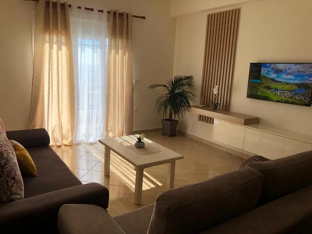 Theona Apartments Sarandë