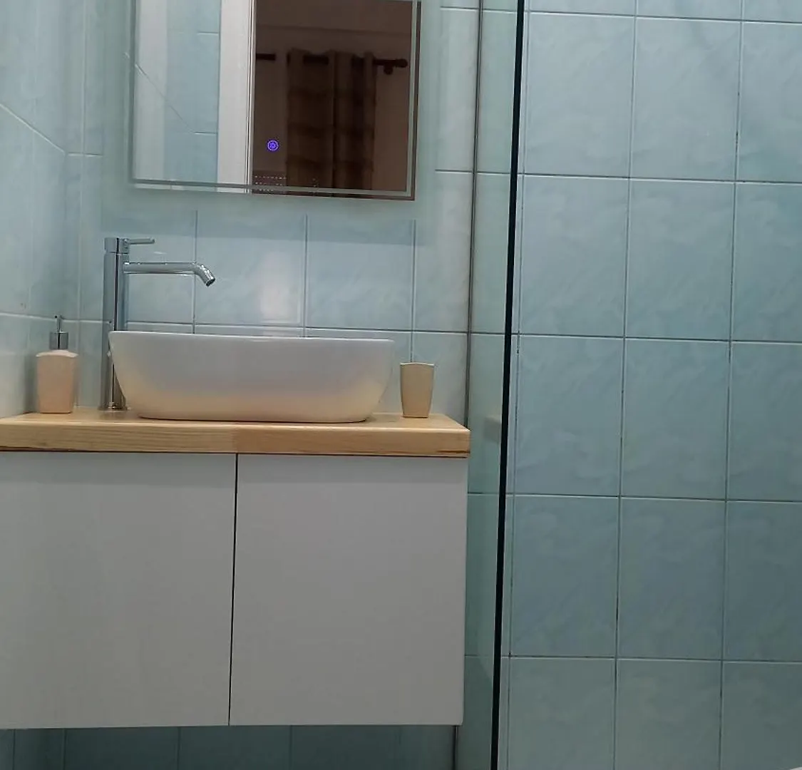 Theona Apartments Sarandë